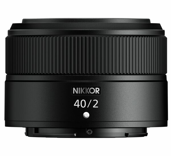 Nikon Nikkor Z 40mm f/2,0  Nikon Z 